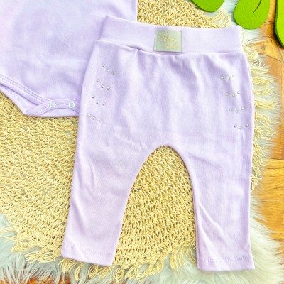  CONJ. DE MALHA 3 PEÇAS - Flor de Coração com Strass - Lilás e Off Whit